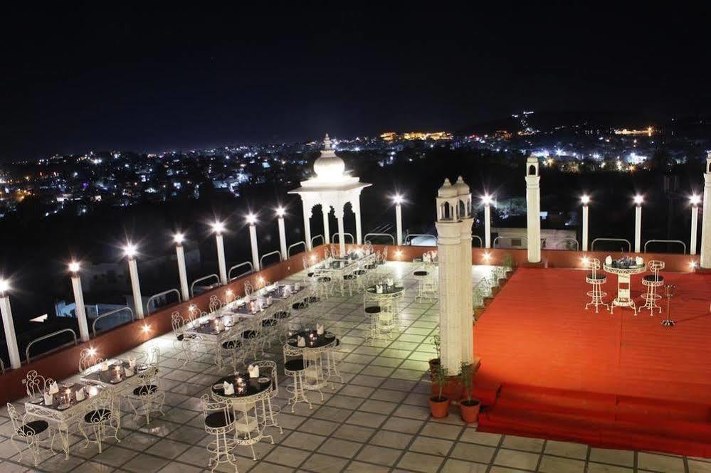 Mewargarh Udaipur By Red Lion S Hotel Екстериор снимка