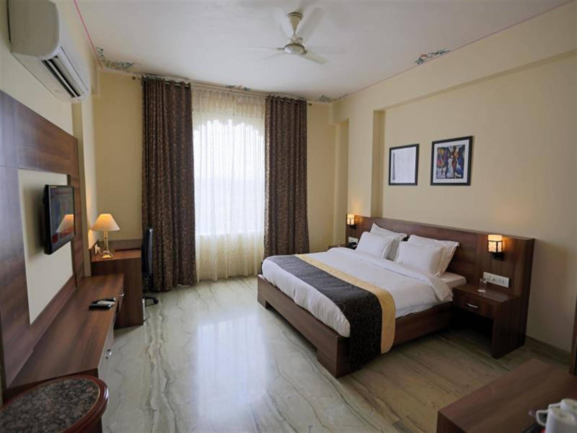Mewargarh Udaipur By Red Lion S Hotel Екстериор снимка